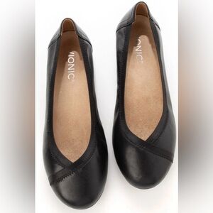 Vionic Black Leather Flats 👠 Comfort Core 🖤 Minimalist Workwear Chic | Size 6.5
